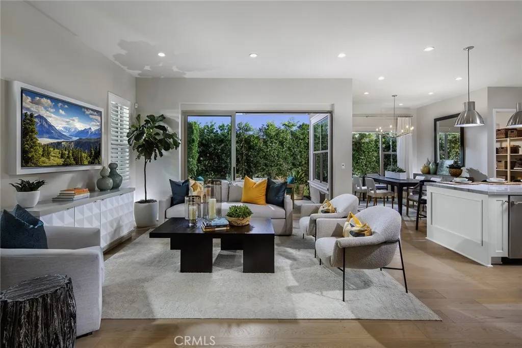 100 Eversedge, Irvine, CA 92618