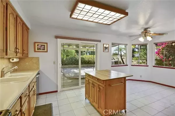 Mission Viejo, CA 92692,28402 Daroca