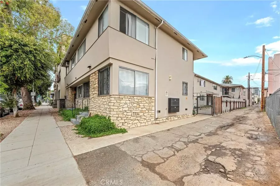 626 Chestnut Avenue #5, Long Beach, CA 90802
