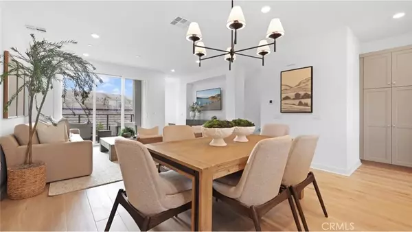 Valencia, CA 91355,26840 Laurel Mountain Loop