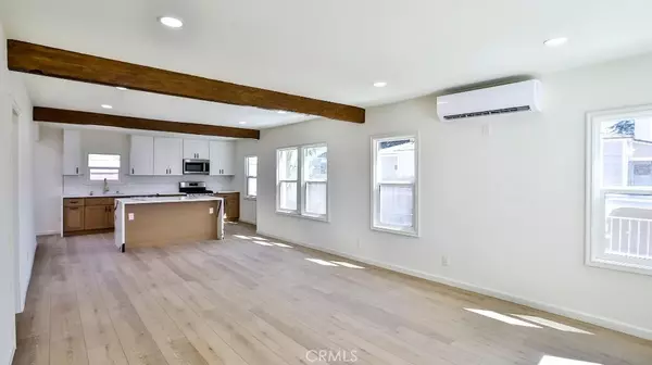 Santa Ana, CA 92707,1229 S Garnsey Street