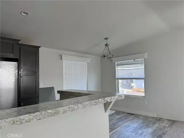 Tustin, CA 92780,130 Serra #130