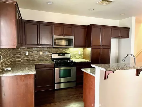 Irvine, CA 92603,312 Quail Ridge