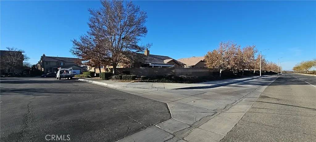 Palmdale, CA 93552,38212 Grant Drive
