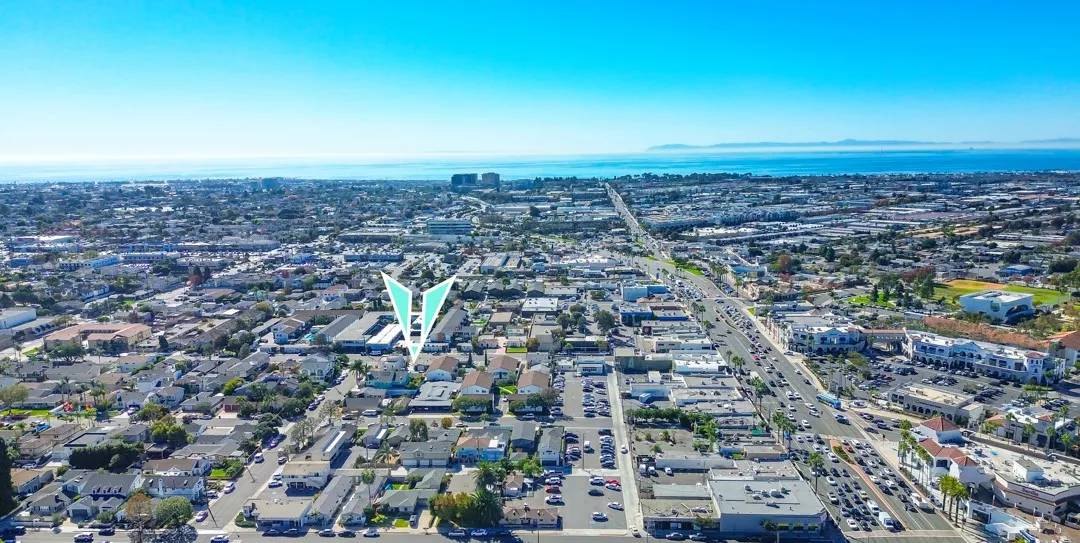 132 E 18th Street, Costa Mesa, CA 92627