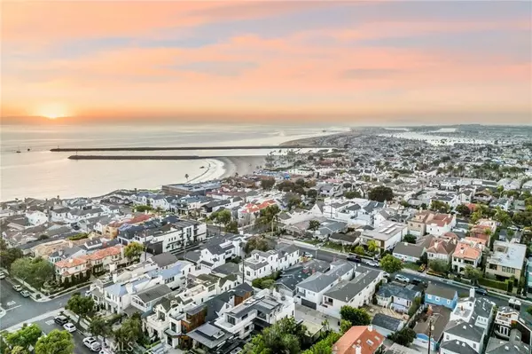 Corona Del Mar, CA 92625,314 Orchid Avenue