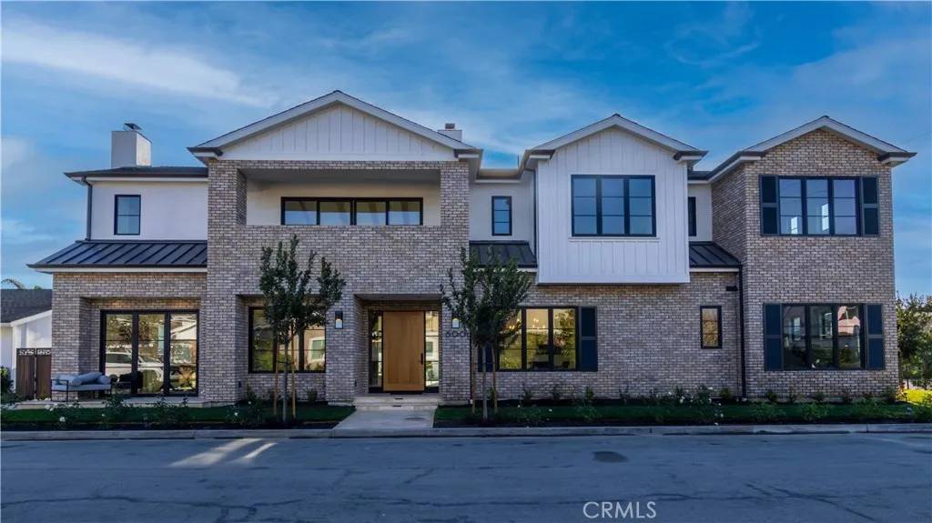 600 Powell Place #1, Newport Beach, CA 92663