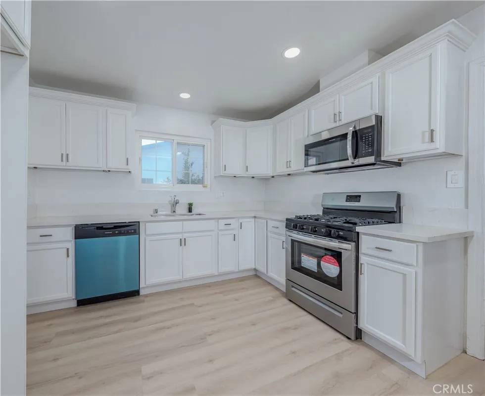 327 Nectarine Street, Inglewood, CA 90301