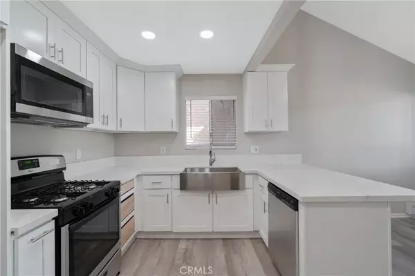 Mentone, CA 92359,1744 Capri Avenue