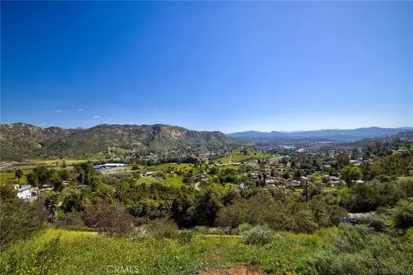 Lakeside, CA 92040,11642 Hi Ridge