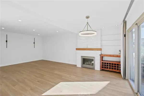 Dana Point, CA 92624,27041 Mill Pond Road #36