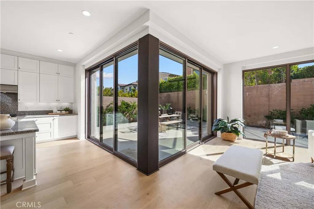 Irvine, CA 92602,146 Bellini