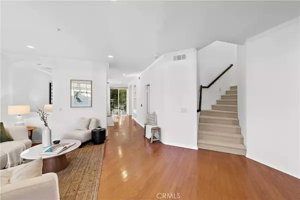 San Clemente, CA 92673,3 Avenida Cristal