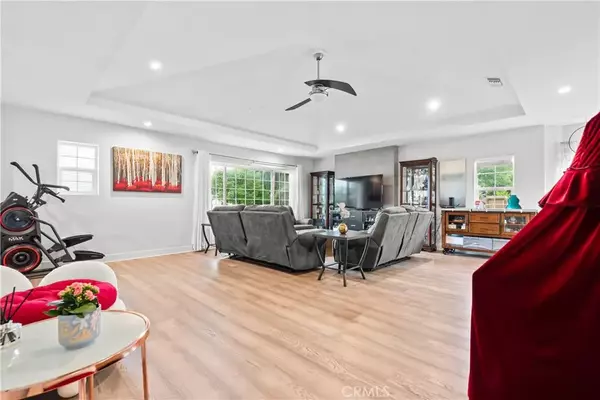 Arcadia, CA 91007,6770 Oak Avenue