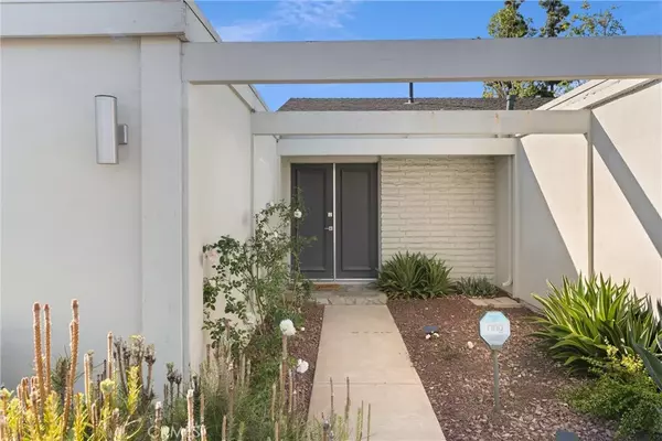 Tustin, CA 92780,14461 Wildeve Lane