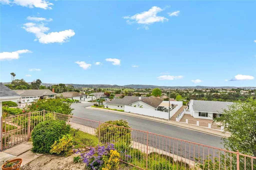 Laguna Niguel, CA 92677,25141 Nueva Vista Drive