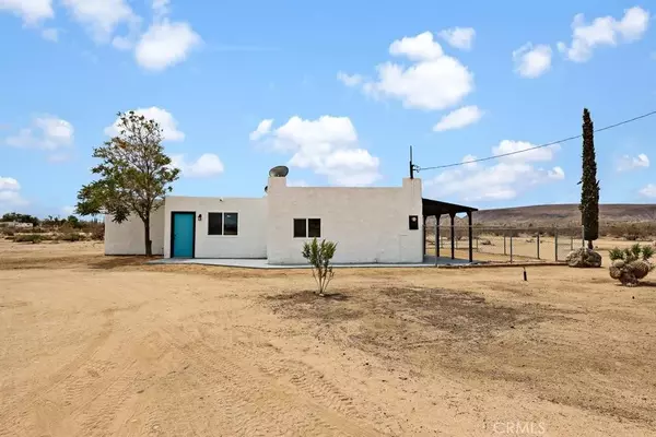 Yucca Valley, CA 92284,1266 Cambria Avenue #U1-2