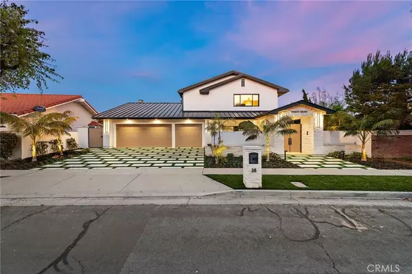 38 Drakes Bay Drive, Corona Del Mar, CA 92625