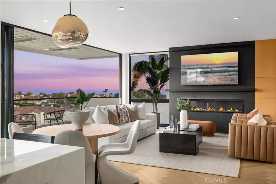 504 Hazel Drive, Corona Del Mar, CA 92625