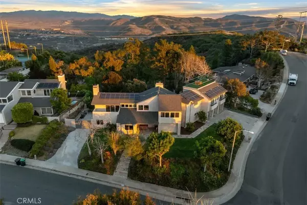 San Clemente, CA 92672,102 Via Zapata