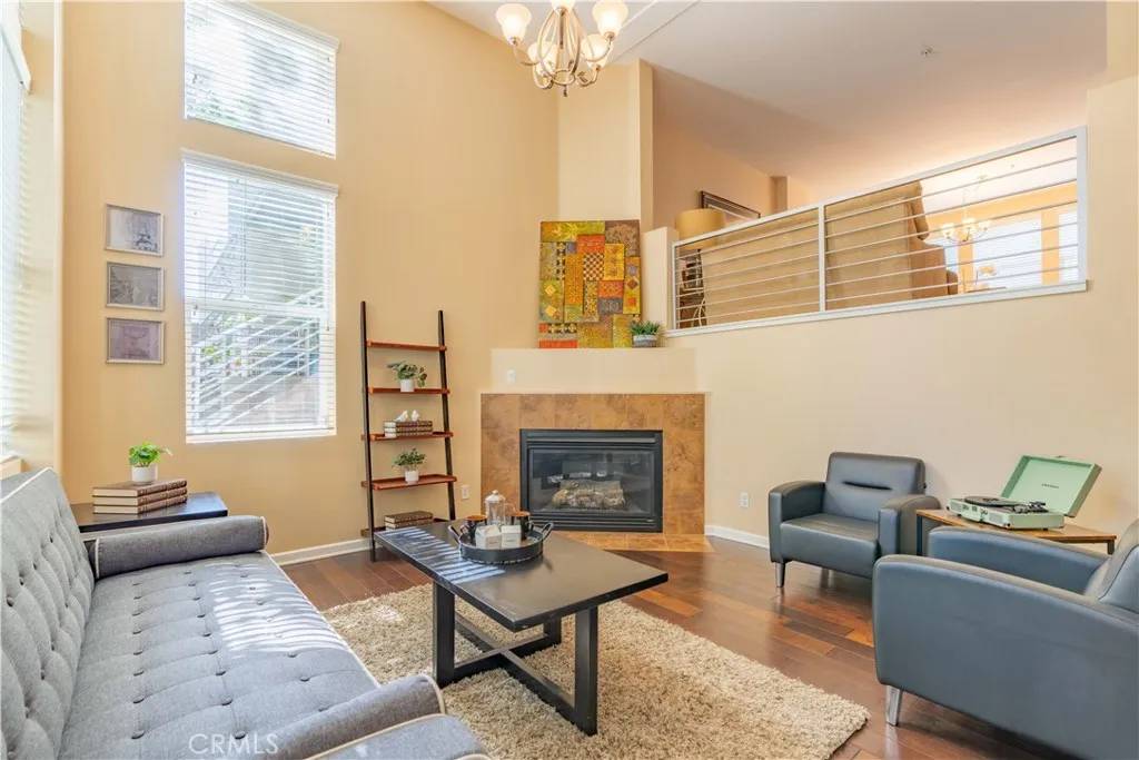 Santa Ana, CA 92705,608 E Jeanette Lane