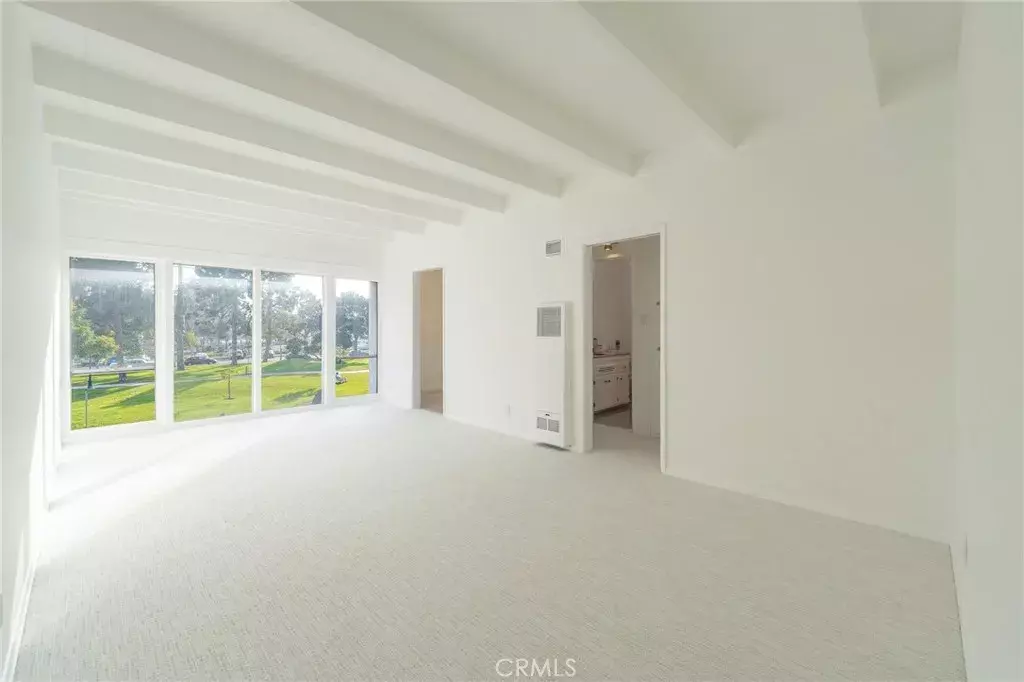 Long Beach, CA 90803,231 Junipero Avenue #10