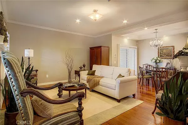 Pasadena, CA 91106,690 S Marengo Avenue #1
