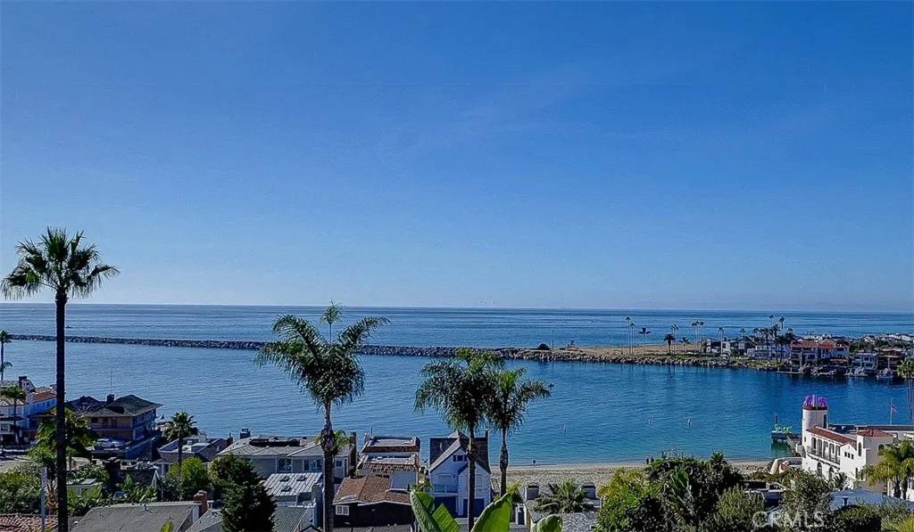 2614 Ocean Boulevard, Corona Del Mar, CA 92625
