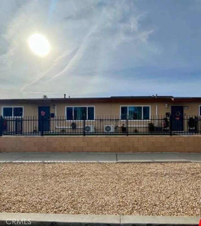 Anaheim, CA 92801,1030 W Romneya Drive