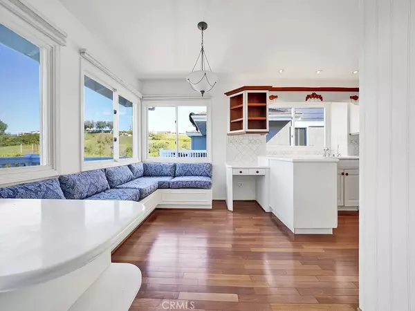 Corona Del Mar, CA 92625,931 Gardenia Way