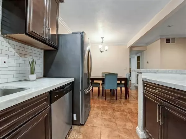 Santa Ana, CA 92707,1101 W Macarthur Boulevard #273