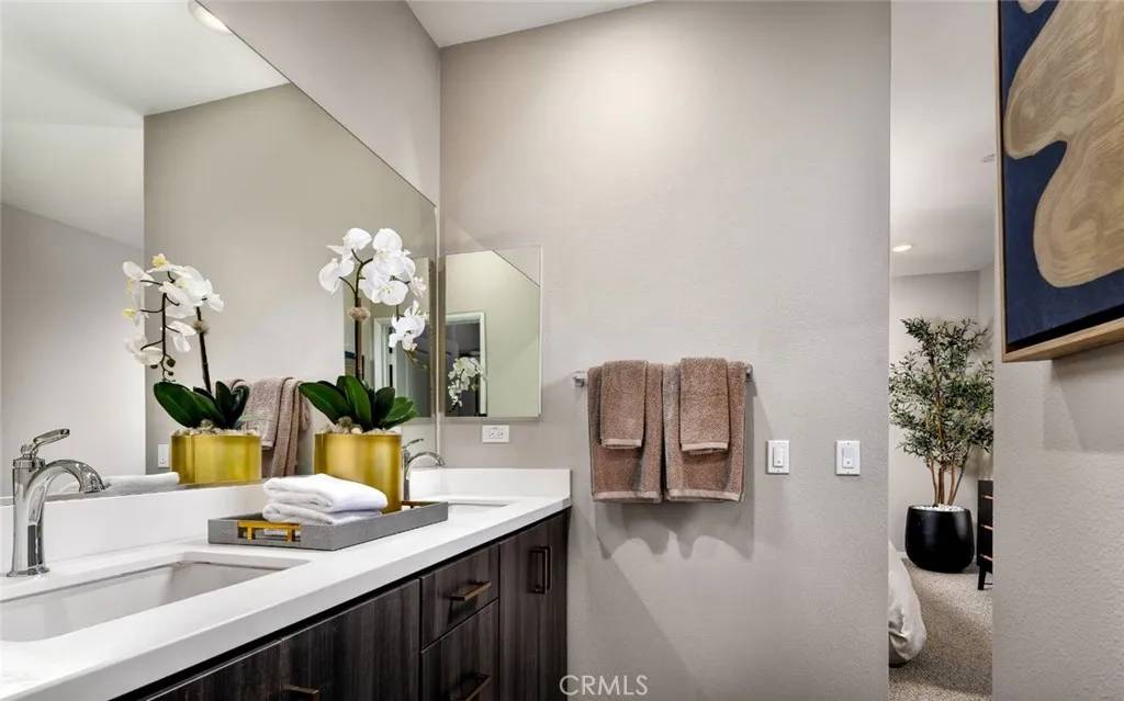Ontario, CA 91761,4101 S WILDFLAX PASEO #156