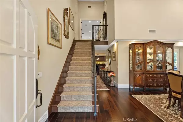 Yorba Linda, CA 92886,5571 Clover Hill Drive