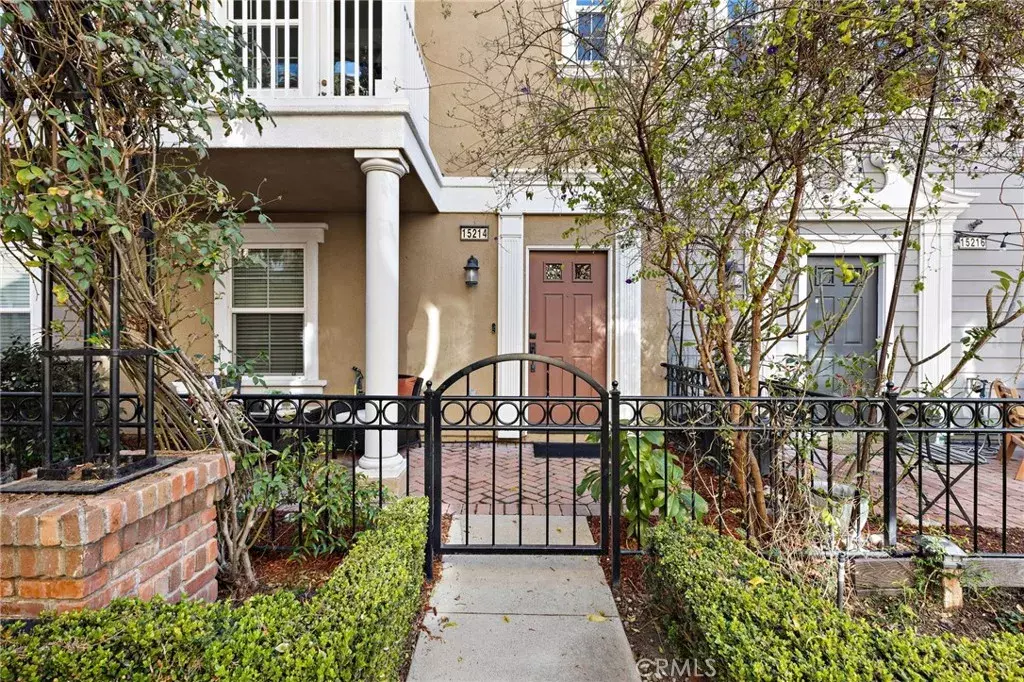 Tustin, CA 92782,15214 Fairfax Way