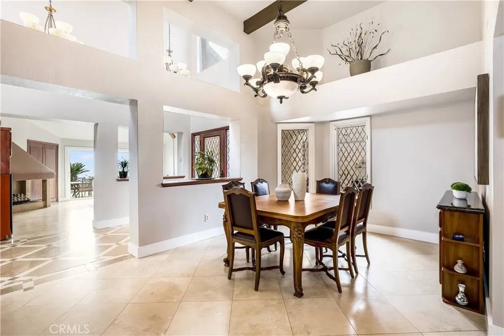 San Clemente, CA 92672,513 Avenida del Verdor