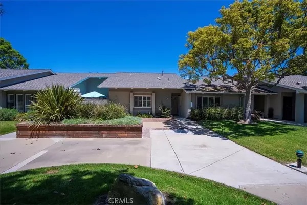 Huntington Beach, CA 92646,8933 Amador Circle #1316C