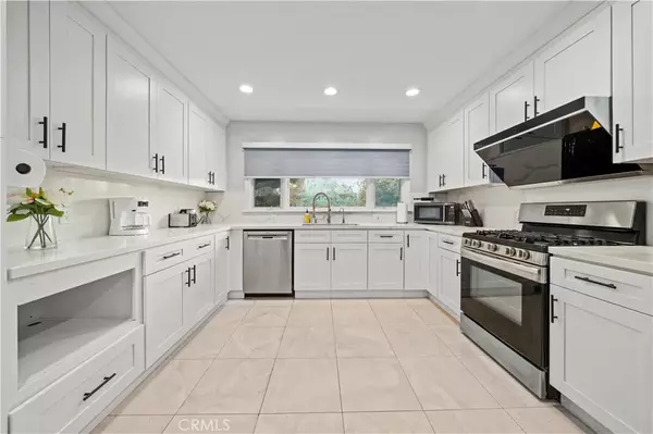 San Marino, CA 91108,1701 Virginia Road