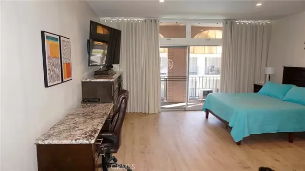 Palm Desert, CA 92260,74380 El Camino #43