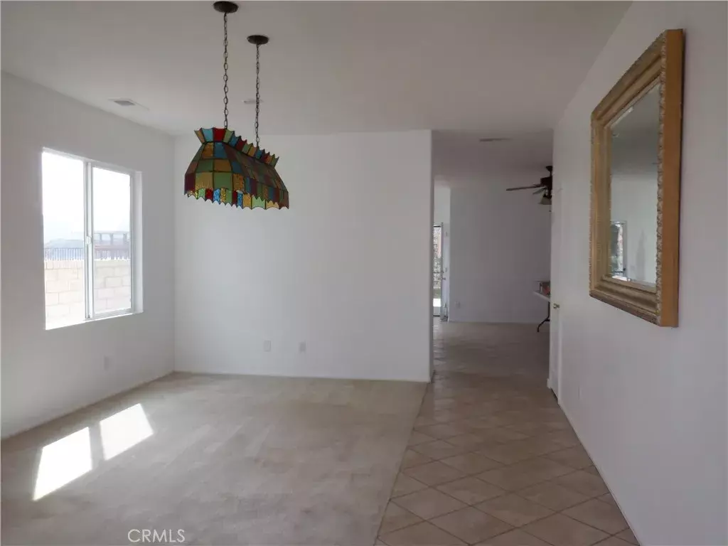 Castaic, CA 91384,28348 Millbrook Place