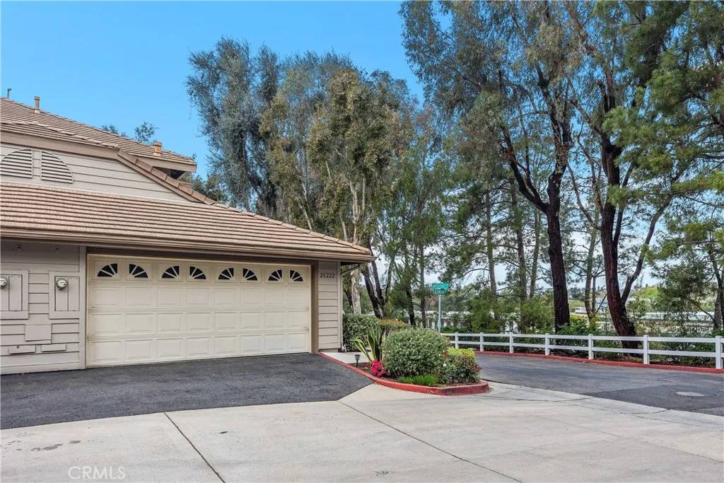 Laguna Hills, CA 92653,26222 Glendon Lane