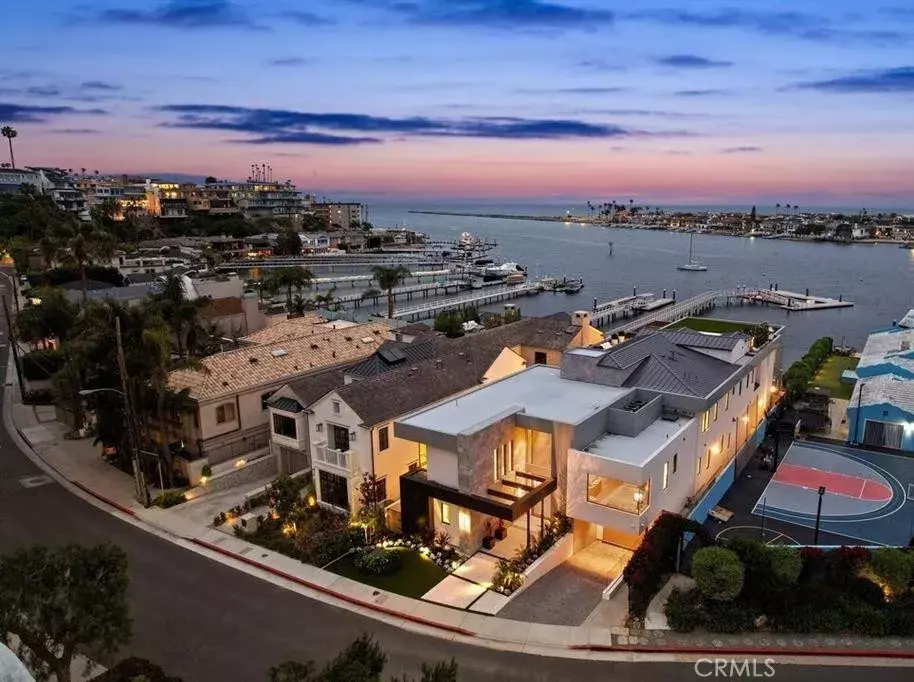 Corona Del Mar, CA 92625,2201 Bayside Drive