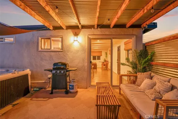 Landers, CA 92285,1746 Golden Sands Road