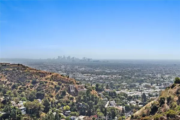 8179 Mannix Drive, Los Angeles, CA 90046
