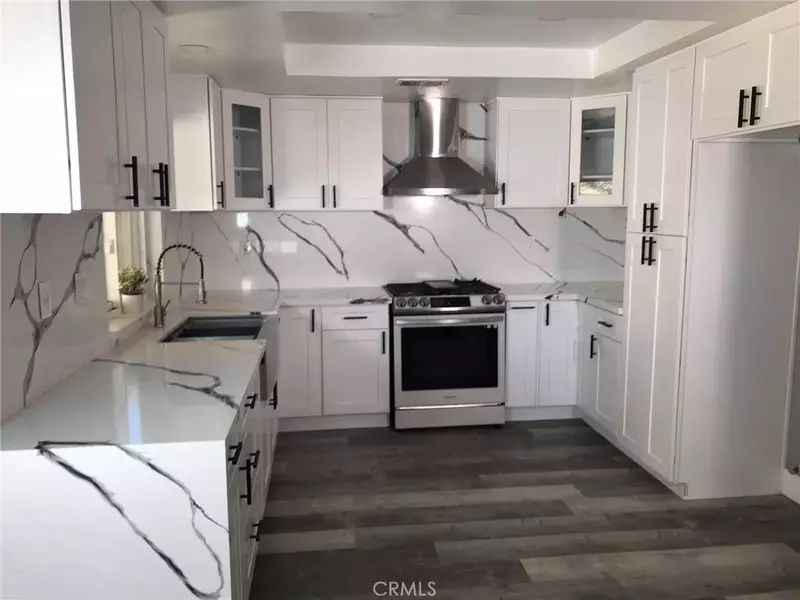 26734 Caravan Cir, Corona, CA 92883