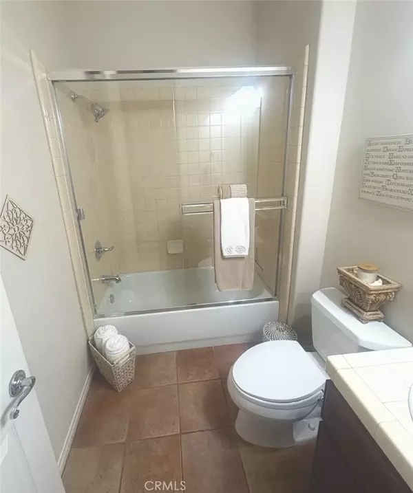 80943 Via Puerta Azul, La Quinta, CA 92253