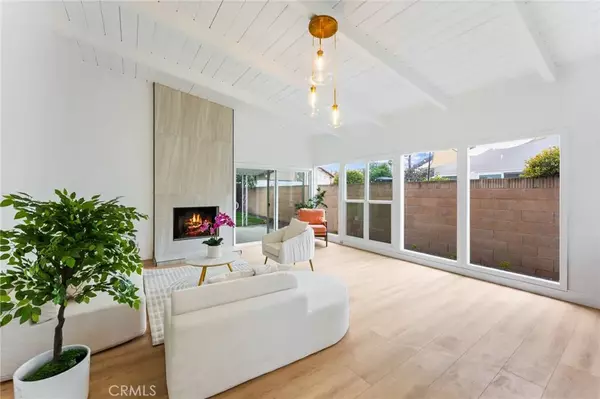 Anaheim, CA 92804,1940 W Tedmar Avenue