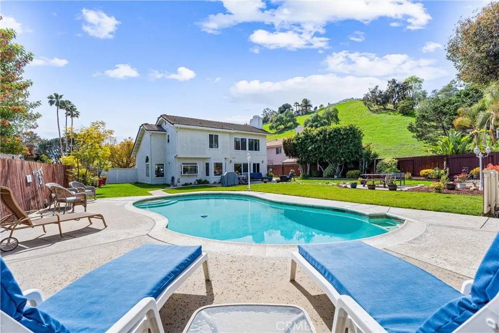 Laguna Niguel, CA 92677,25911 Pasofino