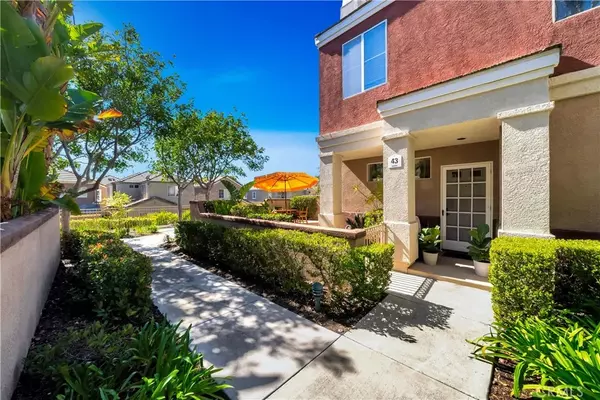 43 Anacapa Court,  Lake Forest,  CA 92610