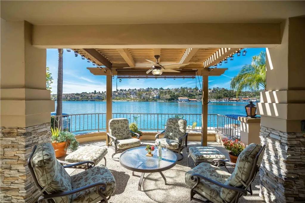 Mission Viejo, CA 92692,22511 Tindaya