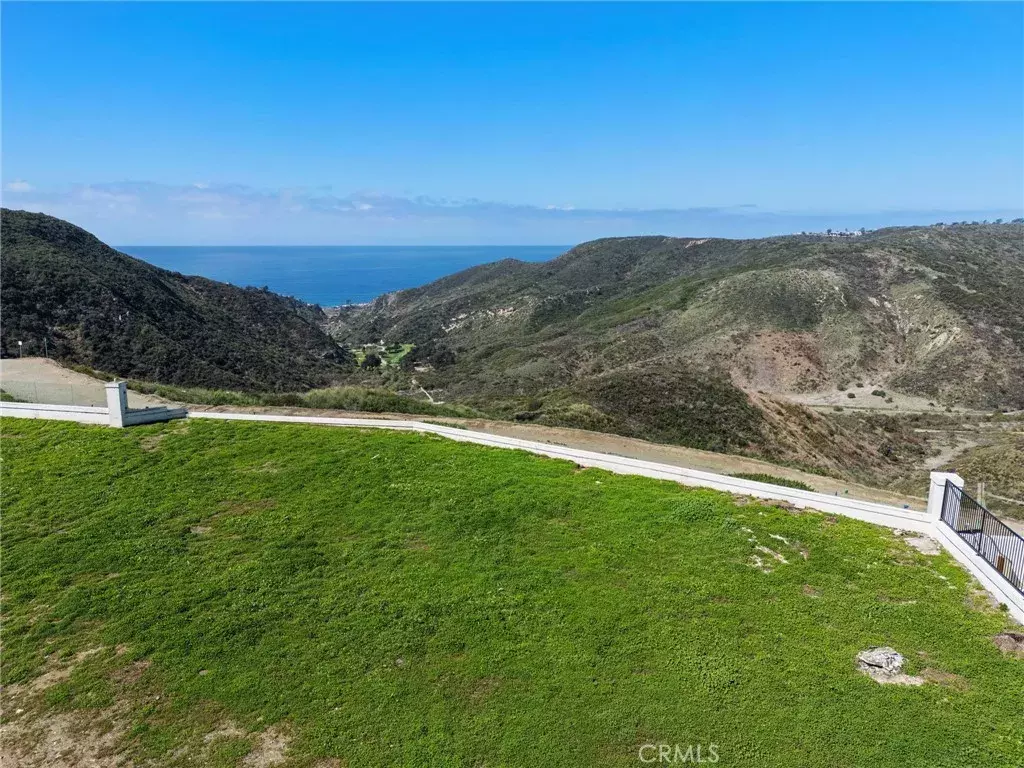 Laguna Niguel, CA 92677,35 Coronado Pointe